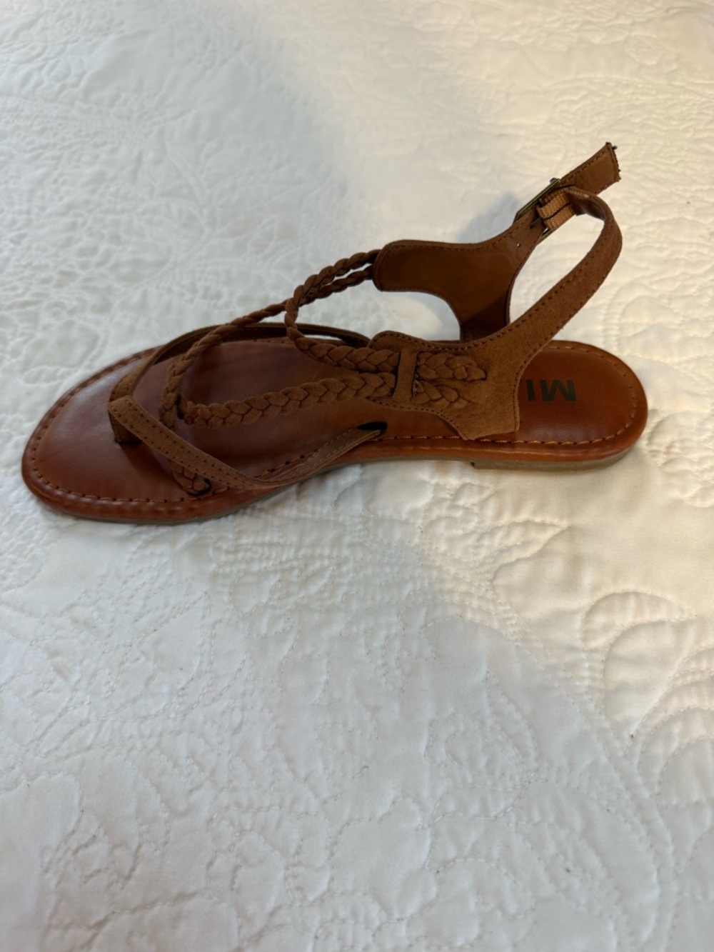 MIA Allana Braided Strappy Sandal - Picture 4 of 6